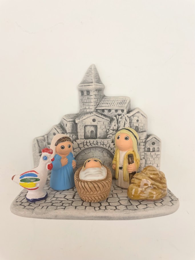 Presepe Matera della linea presepi dal Mondo con i Sassi sullo sfondo. In ceramica.