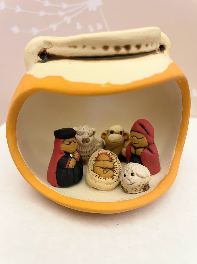Presepe peruviano in anfora con 5 personaggi - pezzo unico