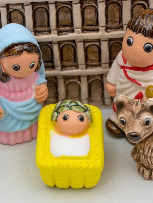 Presepe Roma, della linea Presepi dal mondo, con il Colosseo sullo sfondo