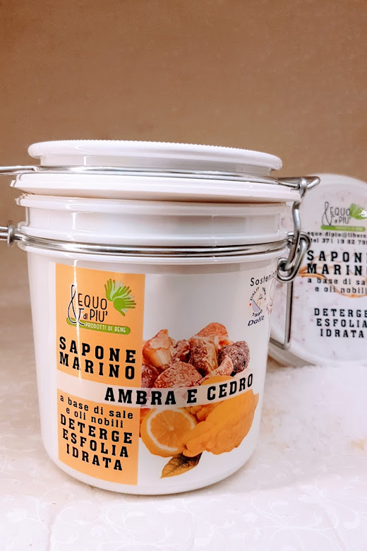 Sapone Marino Scrub delicato con granelli di sale AMBRA E CEDRO