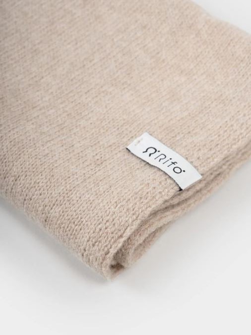 Scaldacollo uomo o donna elegante in lana rigenerata Mima Beige - Rifò