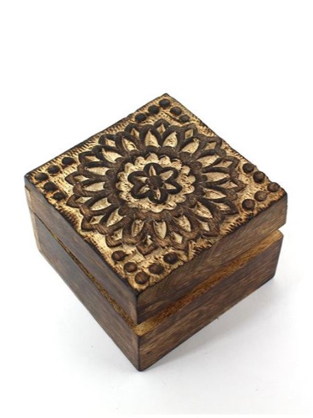 Scatola in legno scuro Mandala