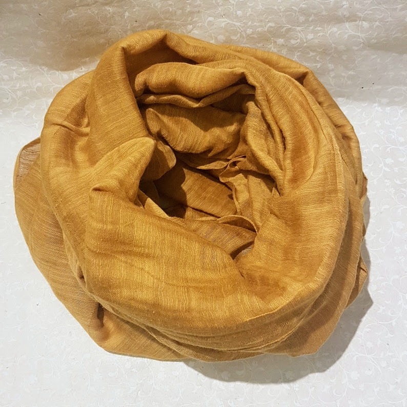 Sciarpa anello 50% seta 50% cotone Tinta Unita Loop Giallo ocra