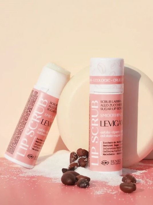 Scrub labbra LEVIGANTE e NUTRIENTE alla caffeina e acido ialuronico