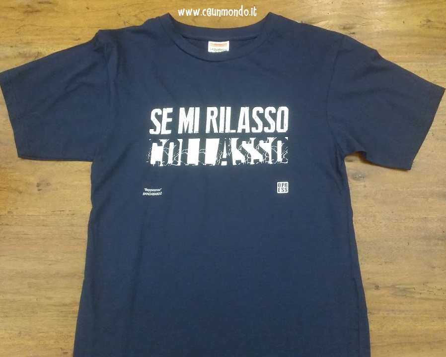 T-shirt SE MI RILASSO COLLASSO - Beppeanna - Bandabardò Blu navy