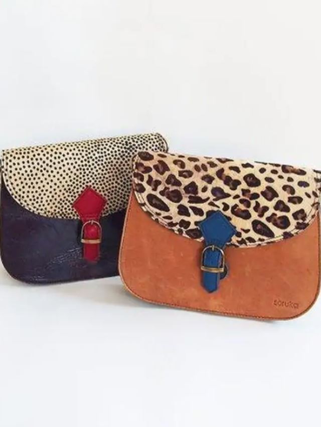 Soruka Borsa tracolla Carry BIG in pelle riciclata stampa pelo, colori assortititi