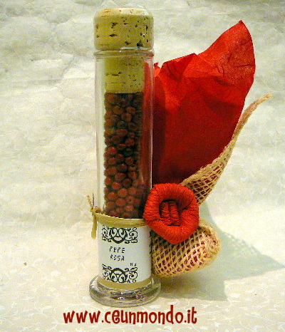 vasetti spezie in rosso