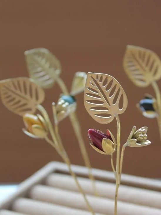 Spilla PEPPER, bocciolo in ceramica di Pompelmo Rosa