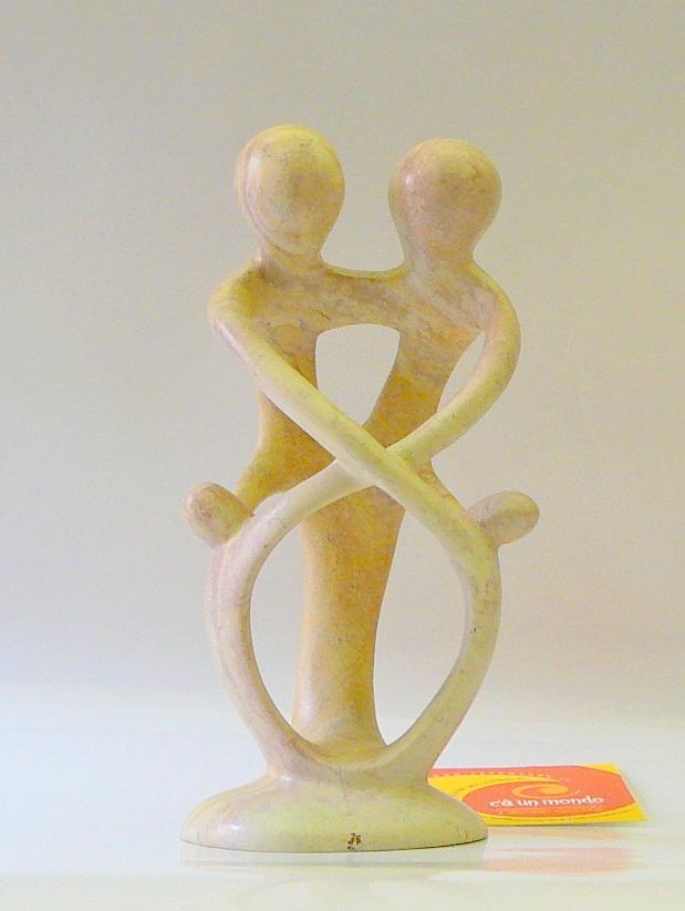 Statua famiglia grande con due bambini