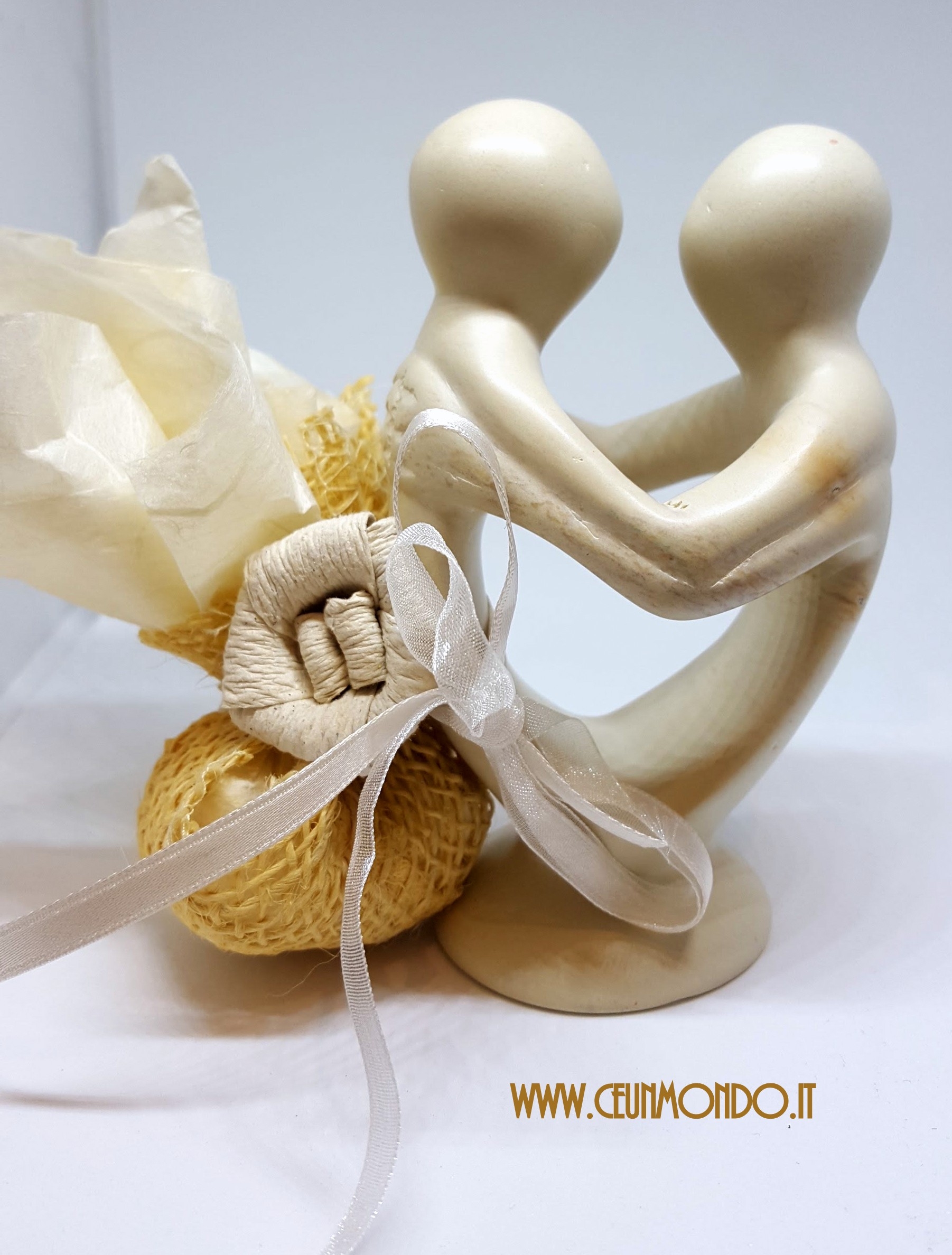 Statua pietra saponaria Unione con portaconfetti