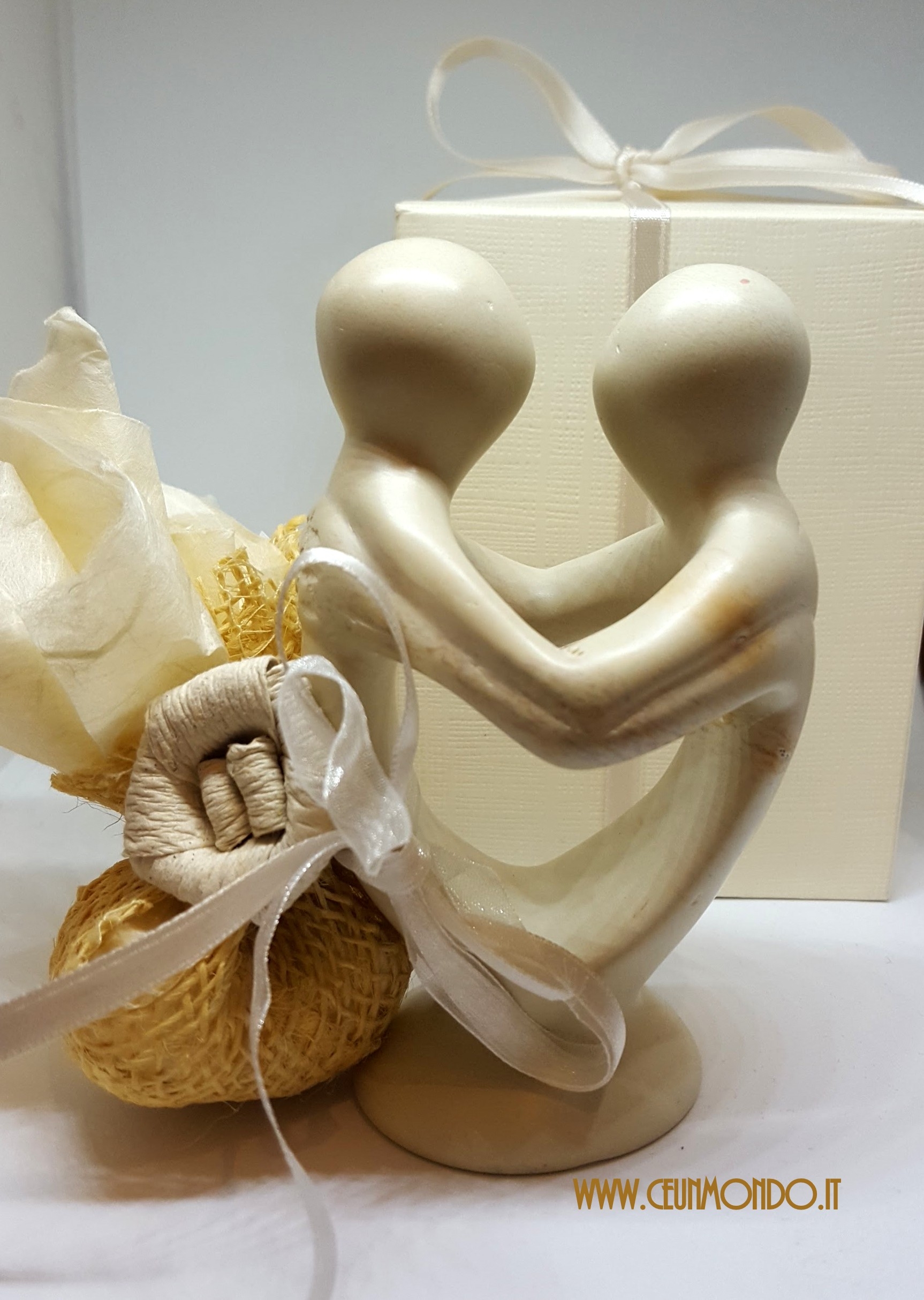 Statua pietra saponaria con portaconfetti e scatola