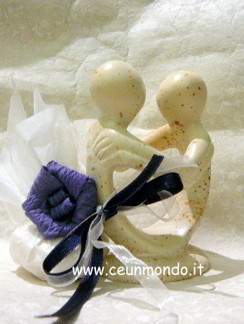 Bomboniera statua Unione con portaconfetti e fiore in blu