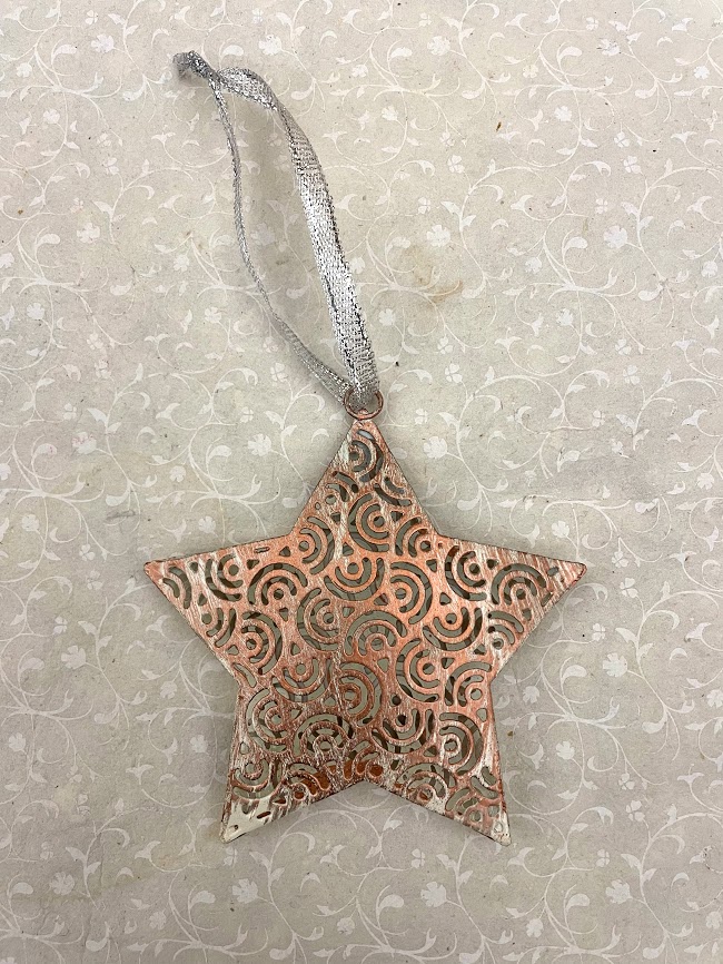 Stella in ferro dipinto decorazione per l'albero di Natale