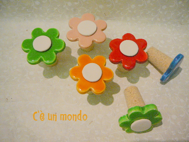 Tappi in sughero e ceramica: i colori