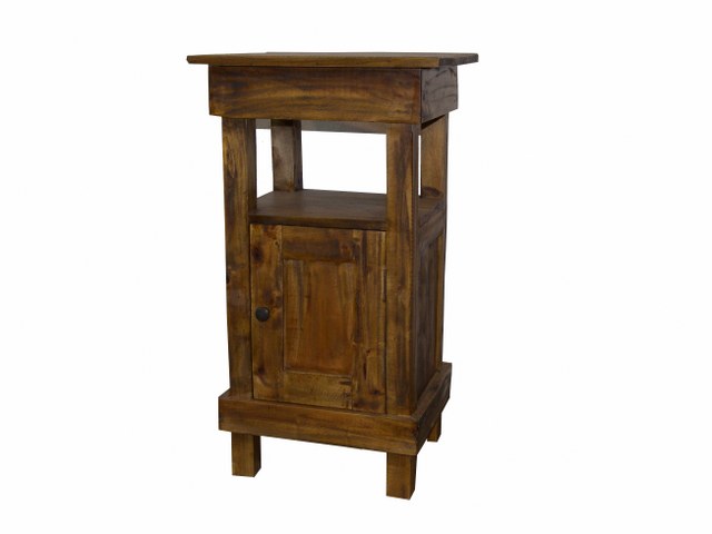 Comodino in legno riciclato con un cassetto e un'anta