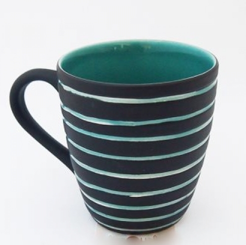 Tazza mug linee in ceramica vetrificata all'interno