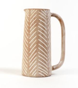 Vaso in terracotta con lische e manico