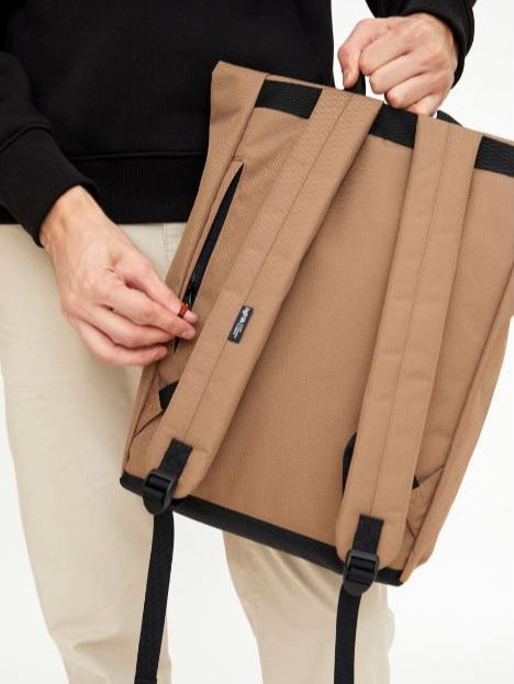 Zaino Lefrik porta pc ROLL IN sostenibile Camel